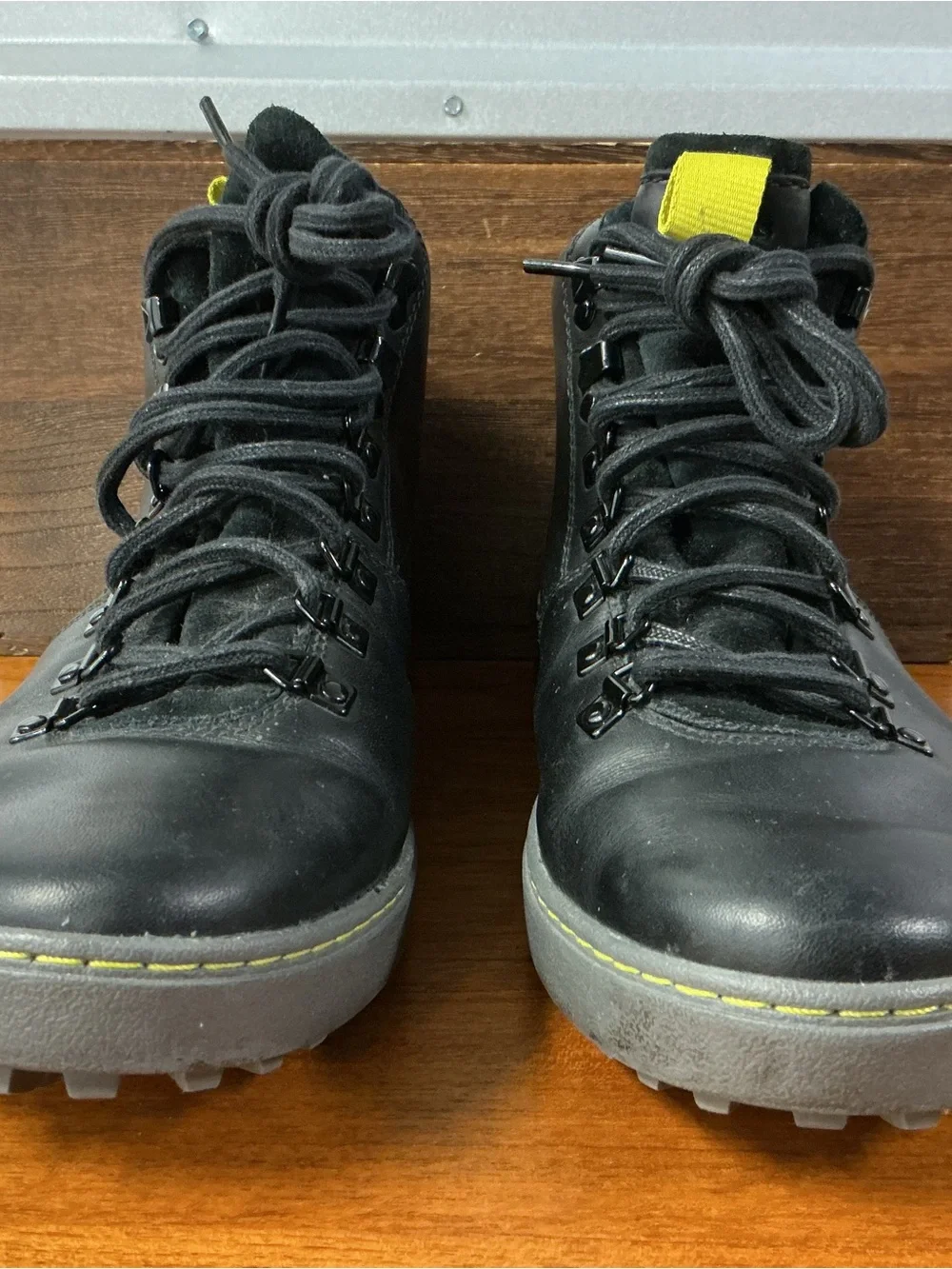 Clarks Men Wave Trail GTX Gore-Tex Black Leather England TOR Boot Size 10
